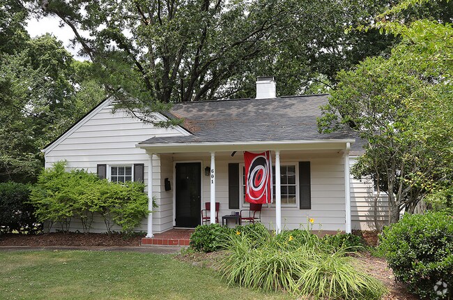 Building Photo - Updated ITB Home in Great Dixie Trail Loca...
