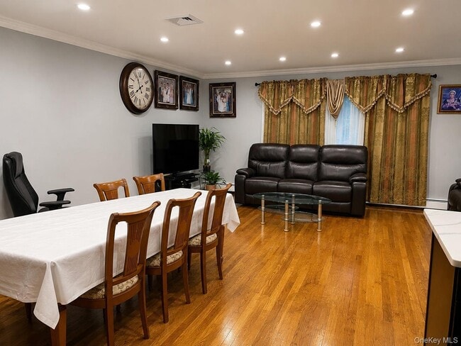 Photo - 20 Everit Ave