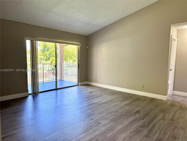 Photo - 10420 SW 158th Ct Unit 306