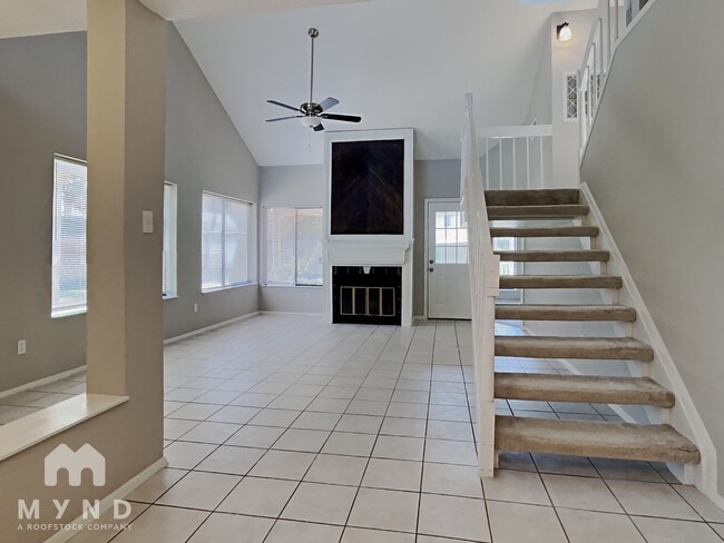 Photo - 10826 Riana Dr