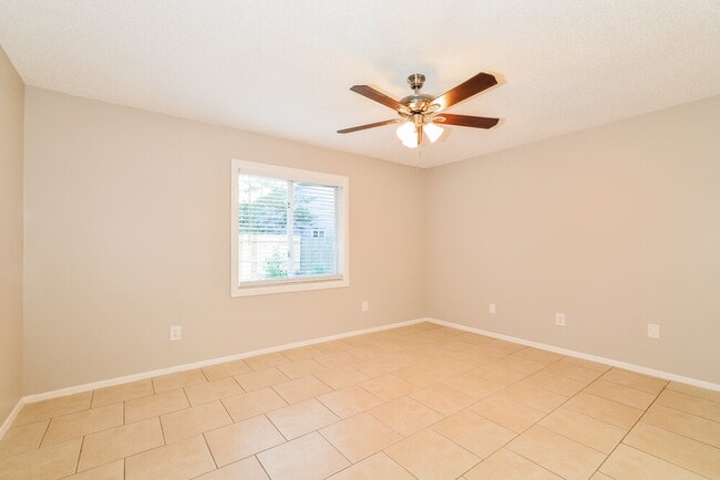 119 Alder Ct