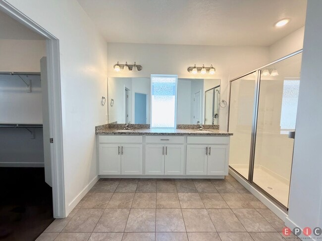 Photo - 4430 W 2550 N