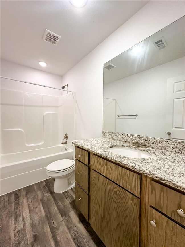 Photo - 325 Brook Ct Unit 1