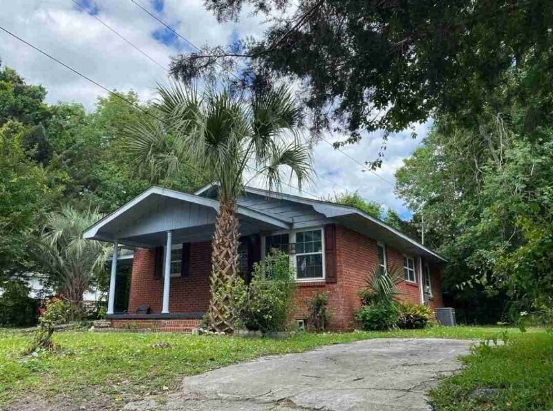 Photo - 1010 Warren St House