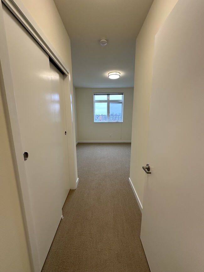 Aero Apartments