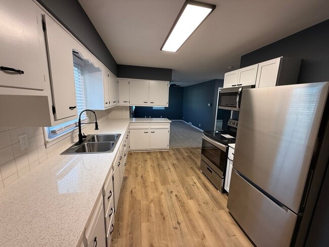 Photo - Charming 2-Bed/2-Bath Ranch with Garage — Rent-to-Buy Opportunity in Fremont, NE!