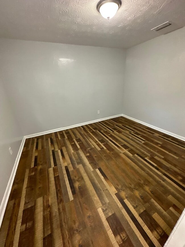 Photo - Fully Renovated 3/2 Available for Immediate Rent!