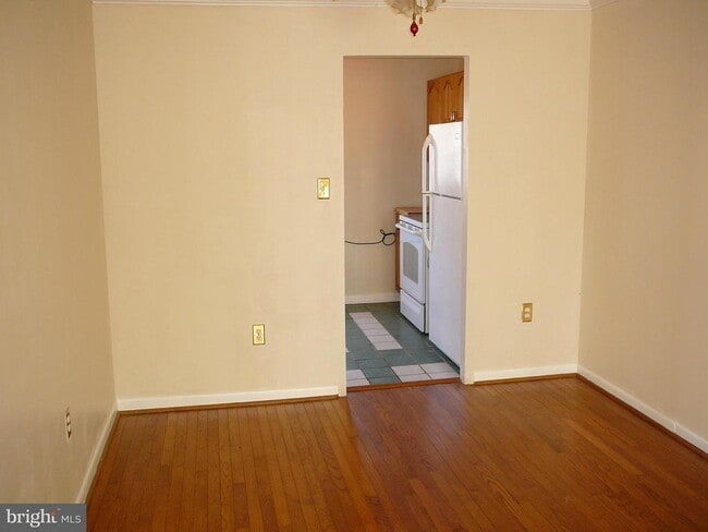 Photo - 39 Wayside Ct