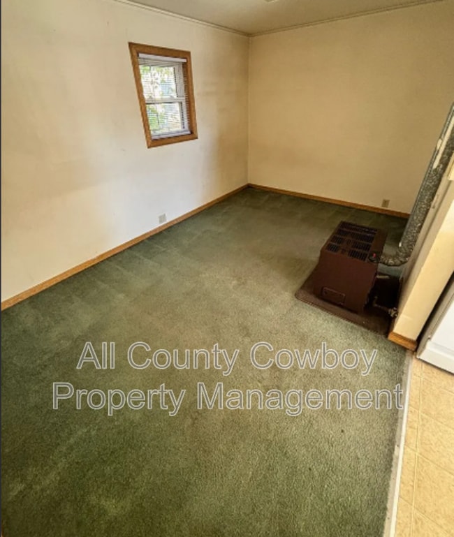 Photo - 513 E Custer St