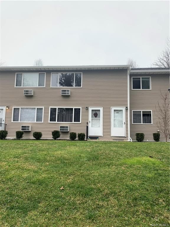 11 Fishkill Glen Dr Condo Unit F Condo for Rent in Fishkill, NY