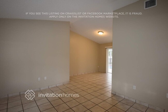 Photo - 6341 Sedgewyck Cir W