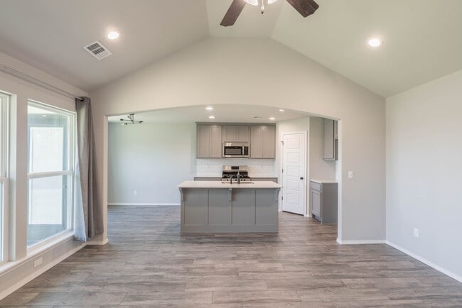 Photo - 3 Bed | 2 Bath in Broken Arrow!