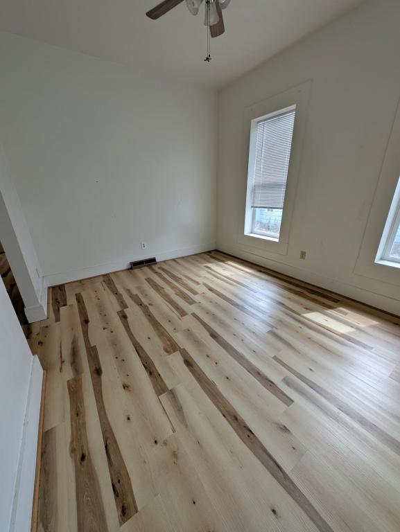 Photo - 929 N 6th St