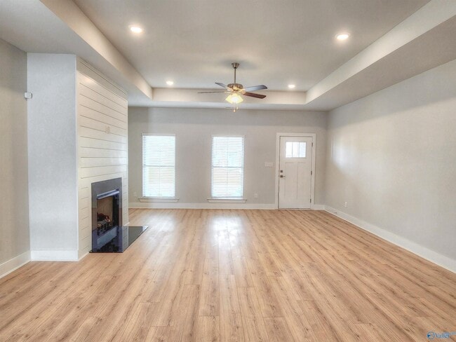 Photo - 102 Mississippi St