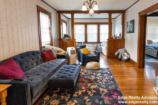 Photo - 83 Claymoss Rd Unit 2