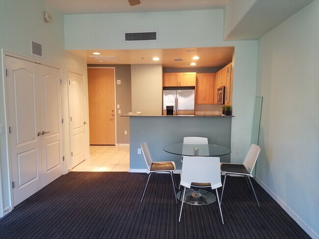 Kitchen & dining area (as furnished by resident #2) - 16 W Encanto Blvd Unit 511