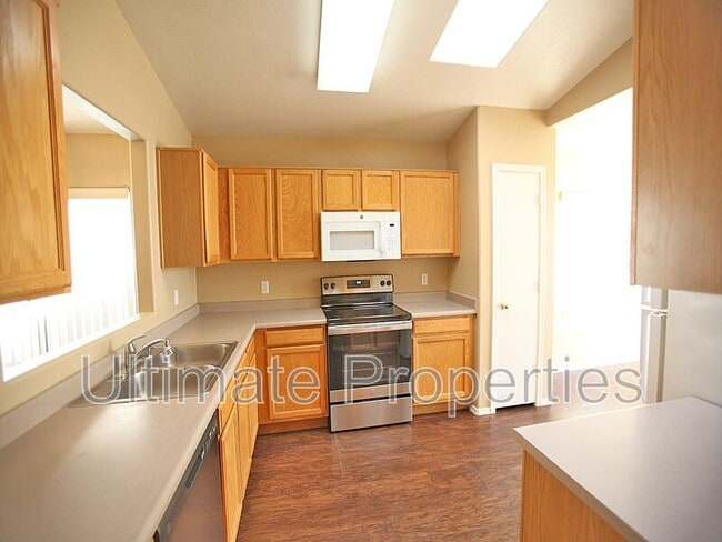 Photo - 8570 W Rue De Lamour
