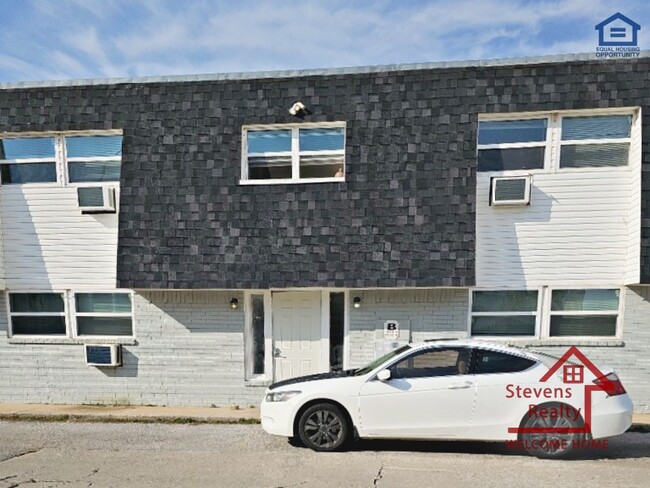 Photo - 2110 NW Lindy Ave Apartment Unit B215