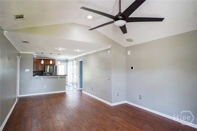 Photo - 170 Willow Oak Dr