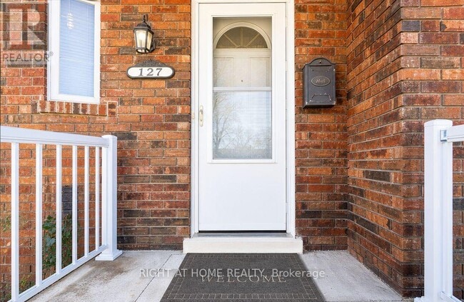 Photo - 1788 Keele St