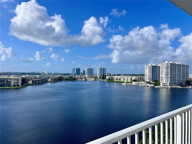 Photo - 2851 NE 183rd St Unit 1017E