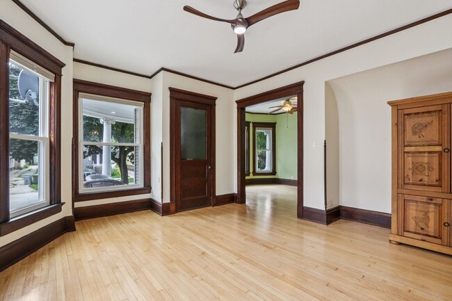 Building Photo - 2564 N Cramer St Unit 2564 (First Floor) Rental