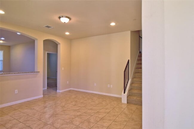 Photo - 2880 Donnell Dr
