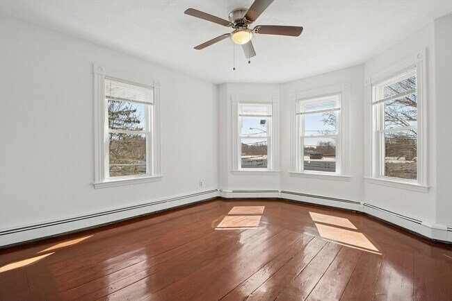 Photo - 78 Grove St Unit 2