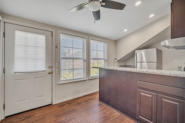 5252 Trophy Dr