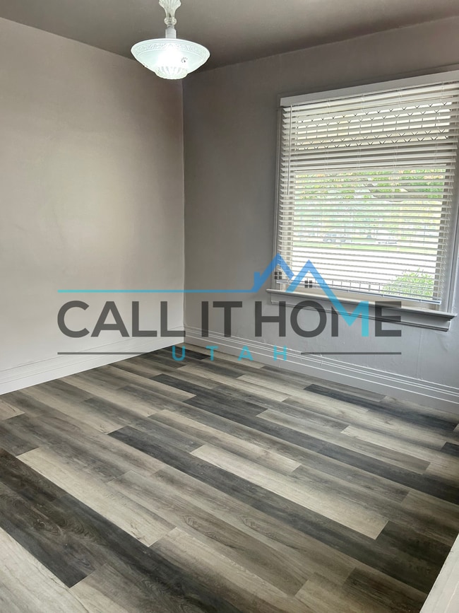 Dormitorio 1 - 935 S 700 E Unidad Main