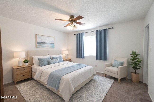 Photo - 1341 W Shannon St