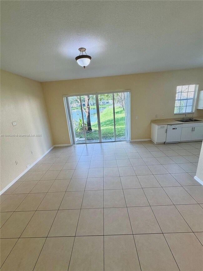 Photo - 12463 SW 44th Ct