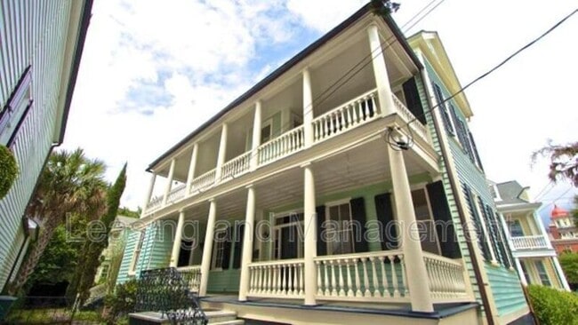 Photo - 27 Smith St Unit A