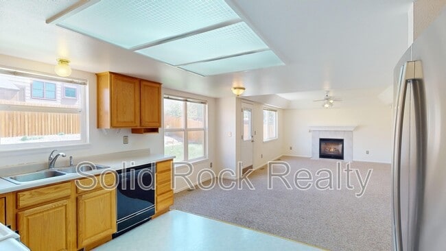 Photo - 2635 Leoti Dr