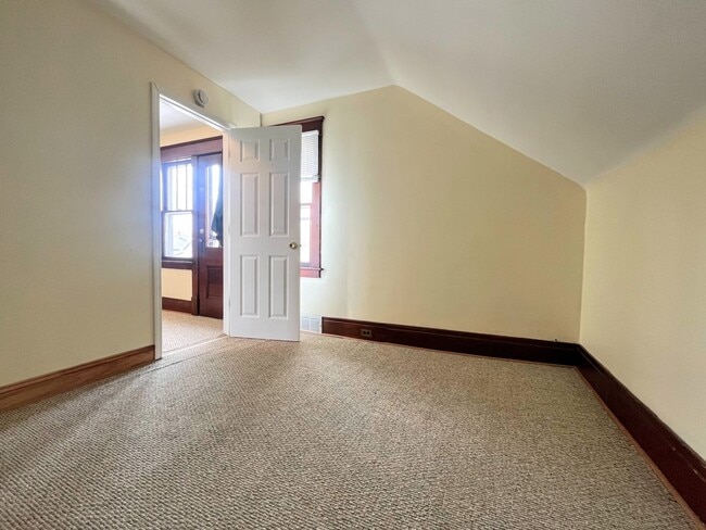 Photo - 253 Shirley Ave Unit 2- Upper