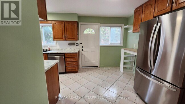 Photo - 79 Watney Crescent