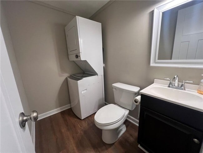 Photo - 48 Quarry St