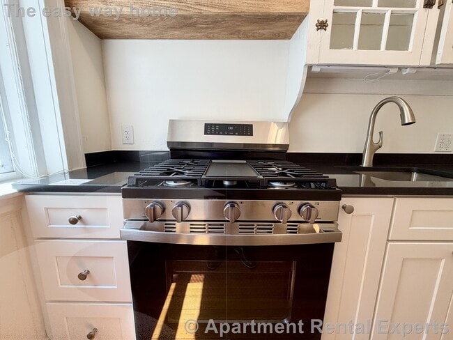 Photo - 13 Ellery St Unit #1