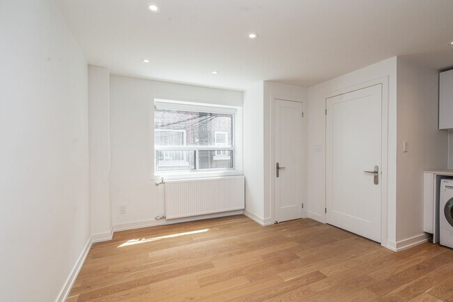 Photo - 28 Balmoral Avenue Unit 101