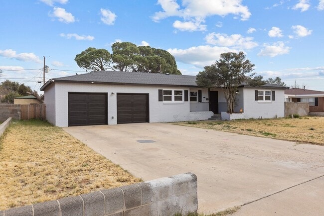 Photo - 1308 Laurel Ave
