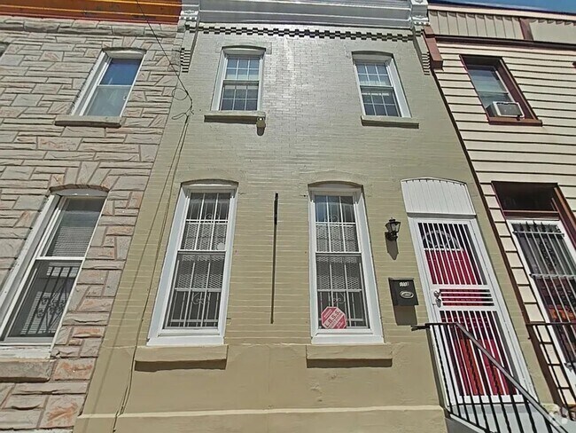 Building Photo - Delightful 5BR 3BA Townhome near Temple Un...