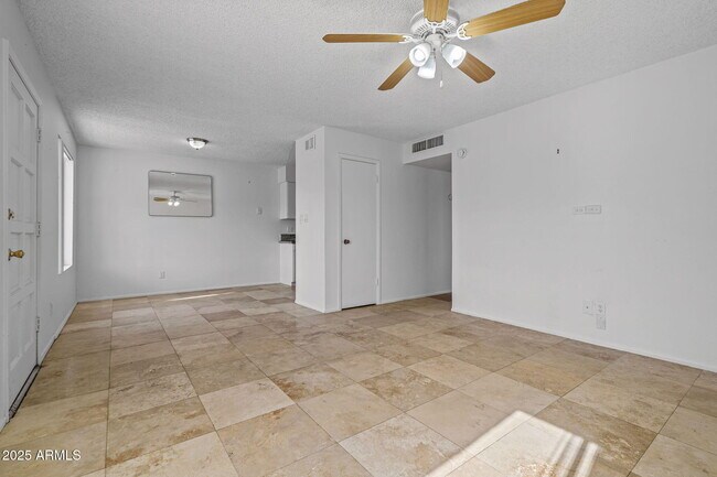 Photo - 2346 E Shaw Butte Dr