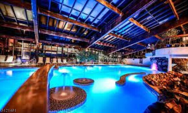 Photo - 2 Chamonix Dr