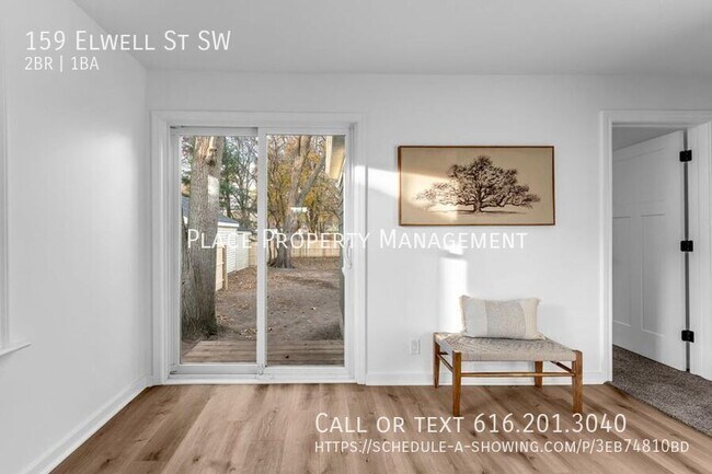 Photo - 159 Elwell St SW