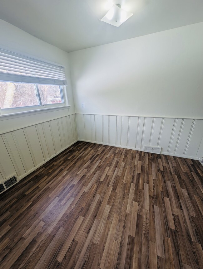 Photo - 1196 E Coldwater Rd