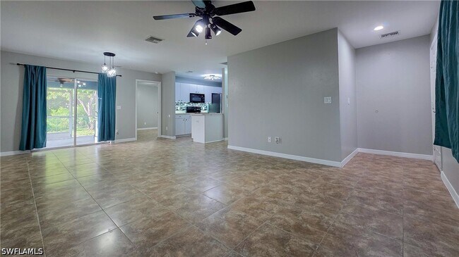 7319 Albany Rd