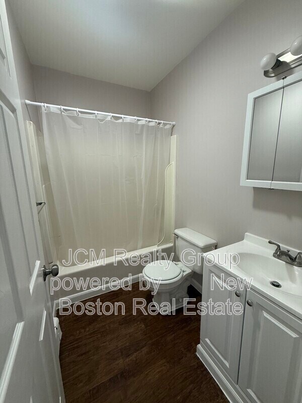 40 Winthrop St Unit 4