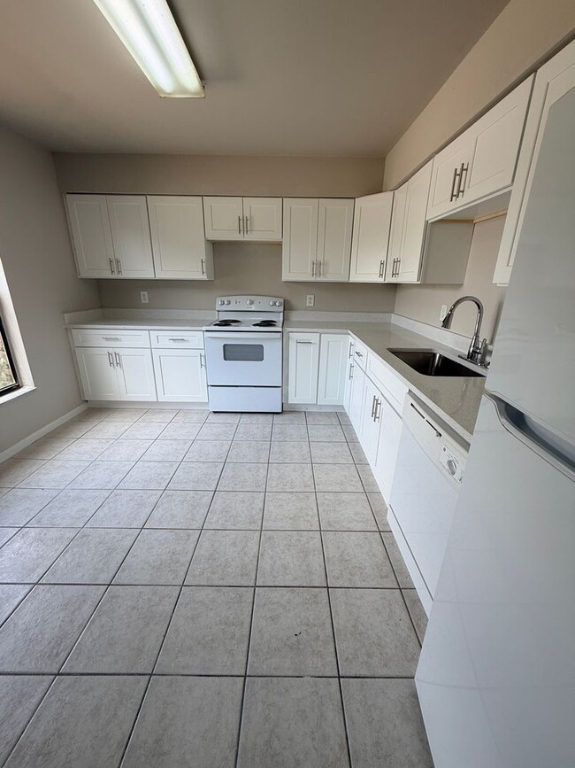 Photo - 5483 Decatur St Unit Decatur 5483
