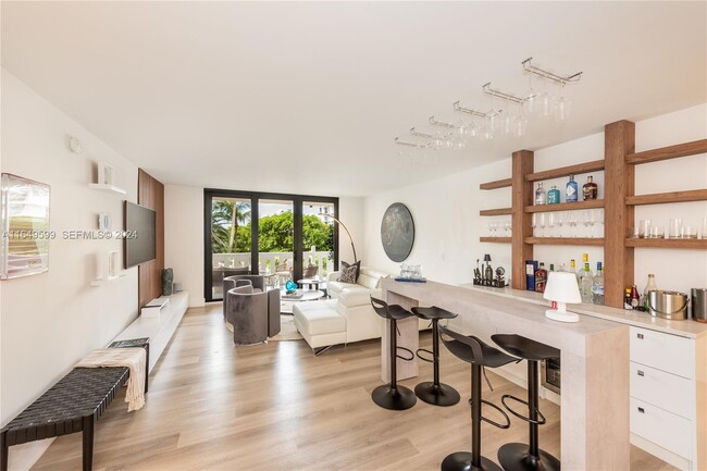 Building Photo - 1111 Crandon Blvd Unit A306