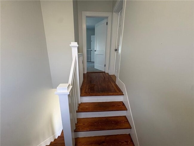 Photo - 9 Apthorp Ave Unit 2